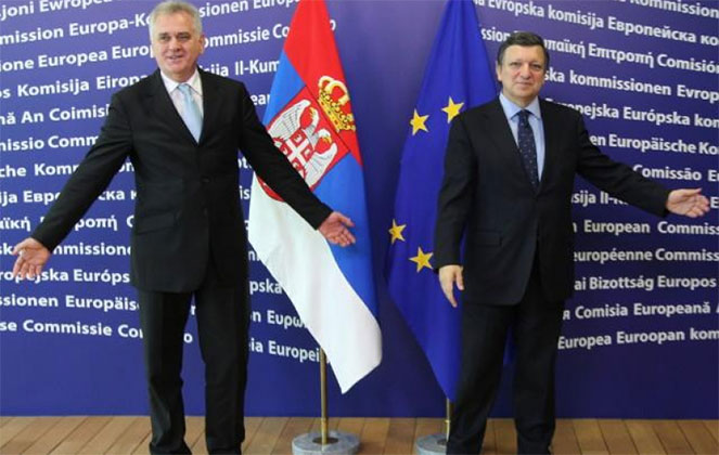 Представители Сербии и ЕС